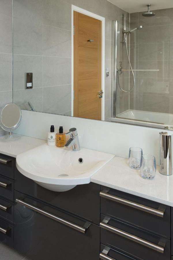 Вилла 12 Pear Tree House Йорк Экстерьер фото